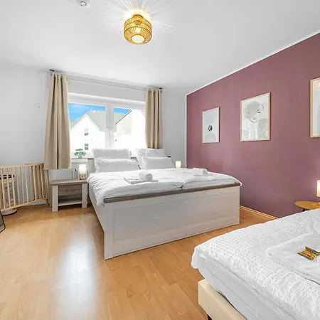 Design-wohnung I Balkon I Sehr Zentral I Kueche