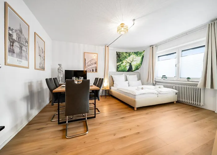 Apartment Design-wohnung I Balkon I Sehr Zentral I Kueche *