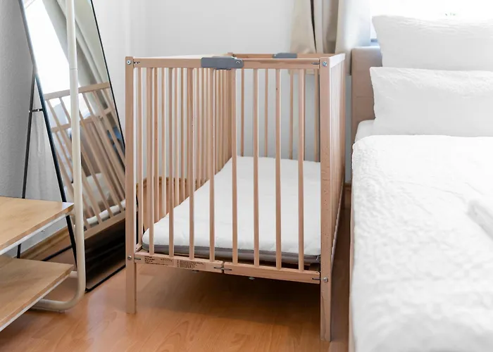 Apartment Design-wohnung I Balkon I Sehr Zentral I Kueche *